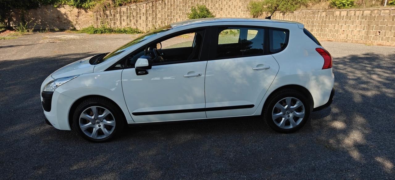 Peugeot 3008 1.6 VTi 120CV Cerchi Sensori kM 99000!