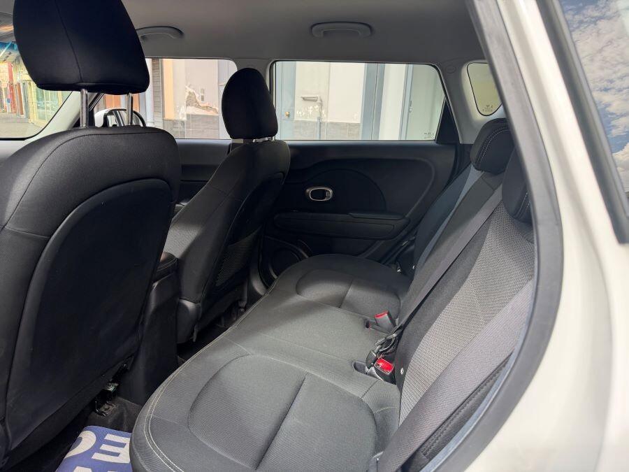 kia soul 1.6 crdi 136 life certificata italia nuov