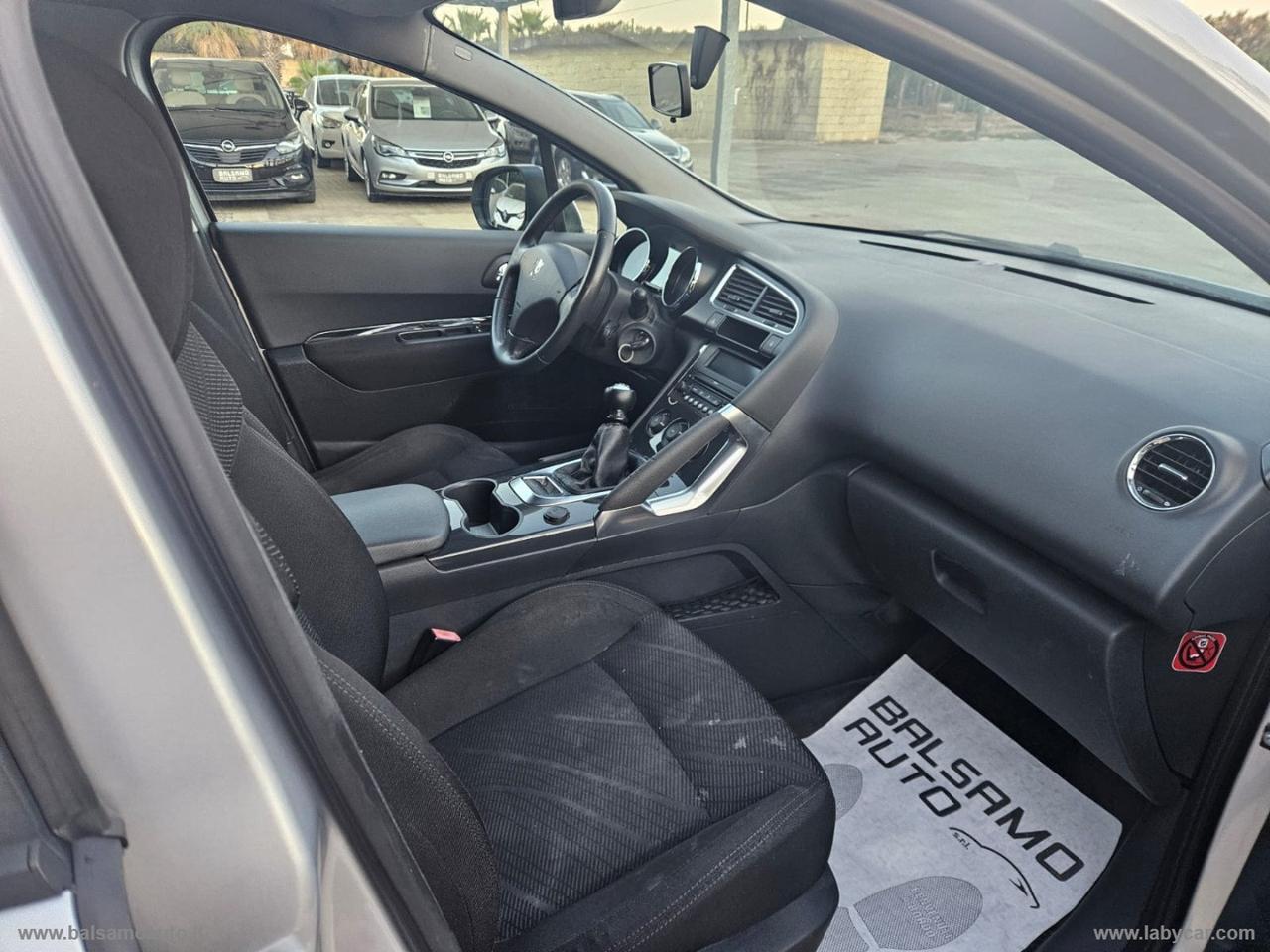 PEUGEOT 3008 1.6 HDi 110 CV Tecno