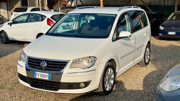 Volkswagen Touran 2.0 TDI 140 CV Highline