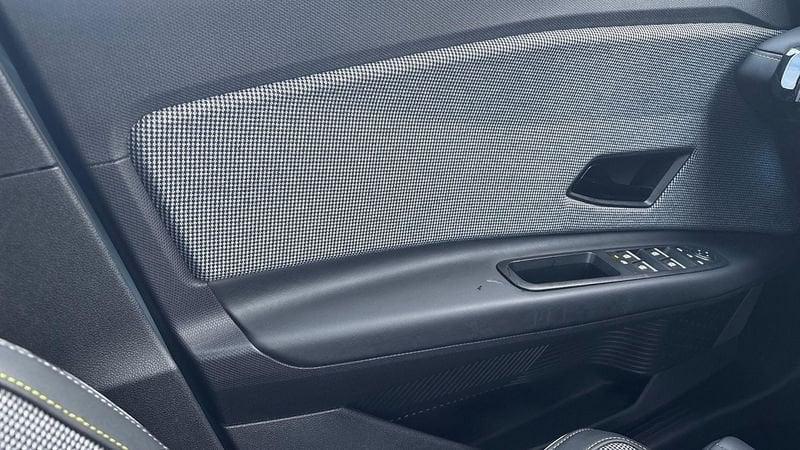 Renault 4 E-Tech Electric RENAULT iconic 150 cv comfort range