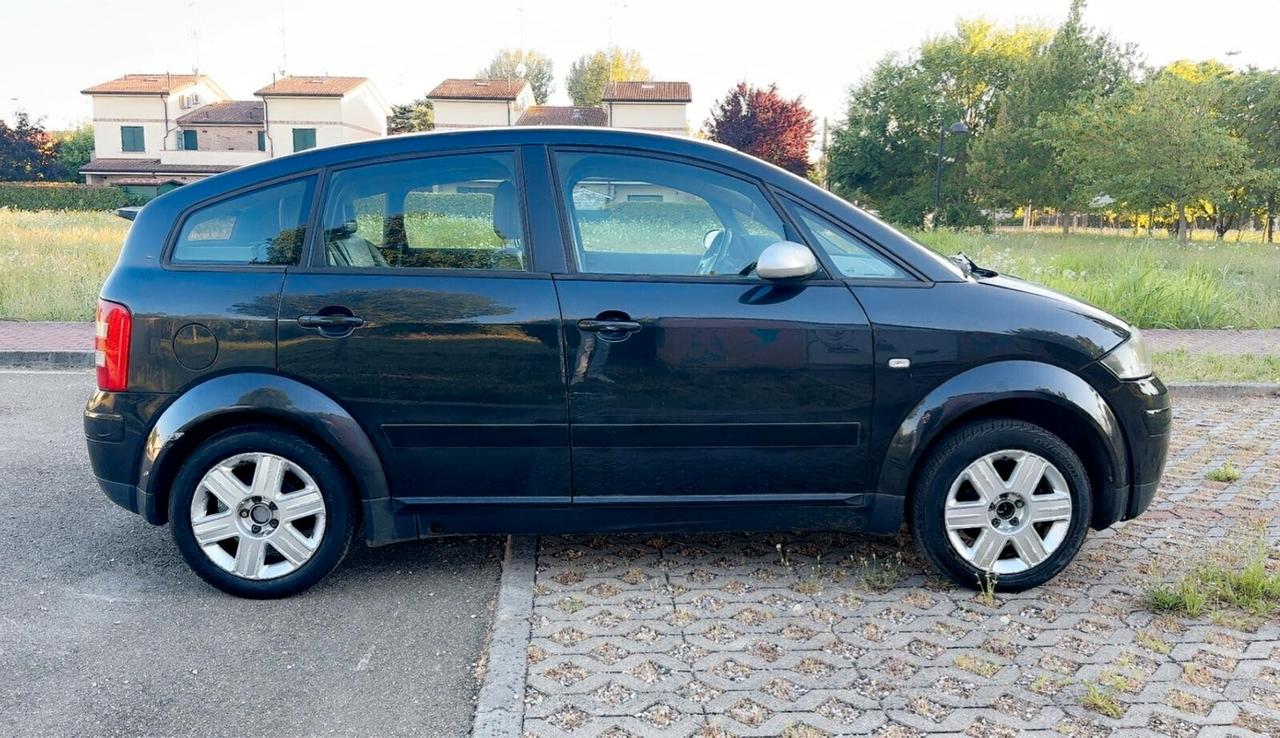 Audi A2 1.4 16V Top