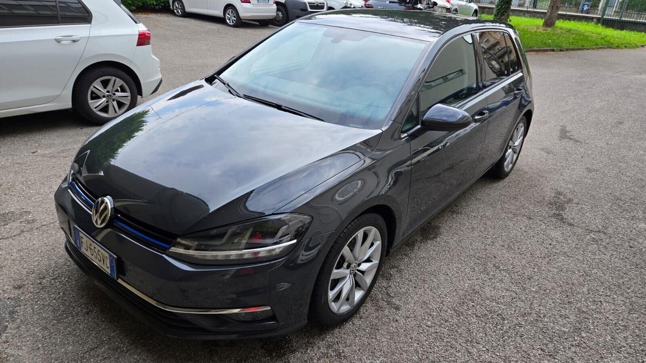 Volkswagen Golf 7.5 R-Line 1.6 TDI 115CV DSG Highl