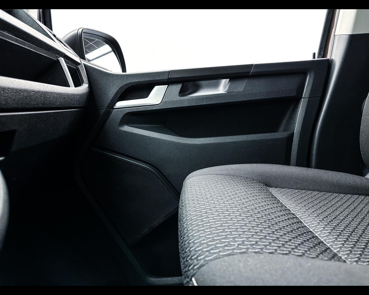 VOLKSWAGEN Multivan 6ª '15-'24 - Multivan 2.0 TDI 150CV 4Motion Comfort