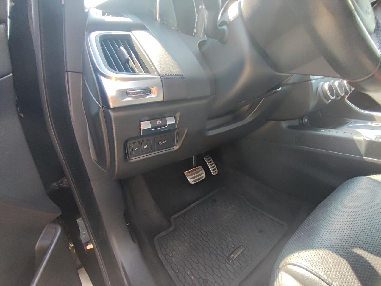 Jaguar E-Pace 2.0D 150 CV AWD aut. R-Dynamic S