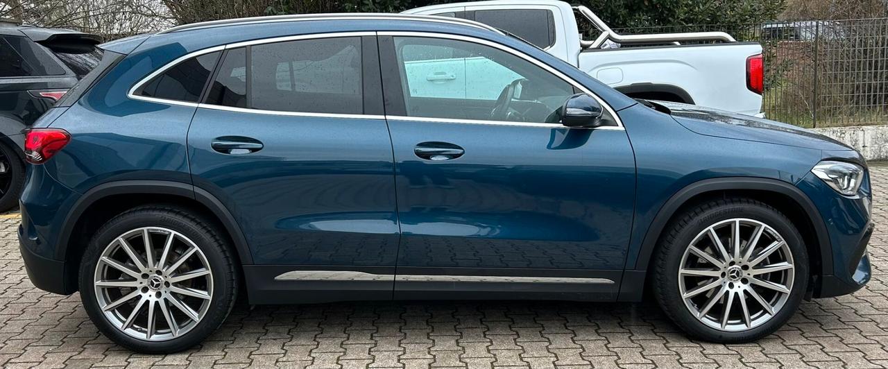 Mercedes-benz GLA 200 d Automatic 4Matic AMG Line Premium Plus