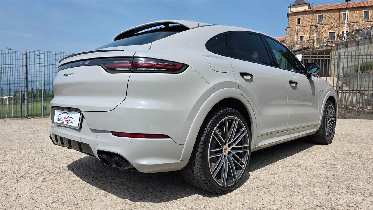Porsche Cayenne Coupé 3.0 V6 E-Hybrid