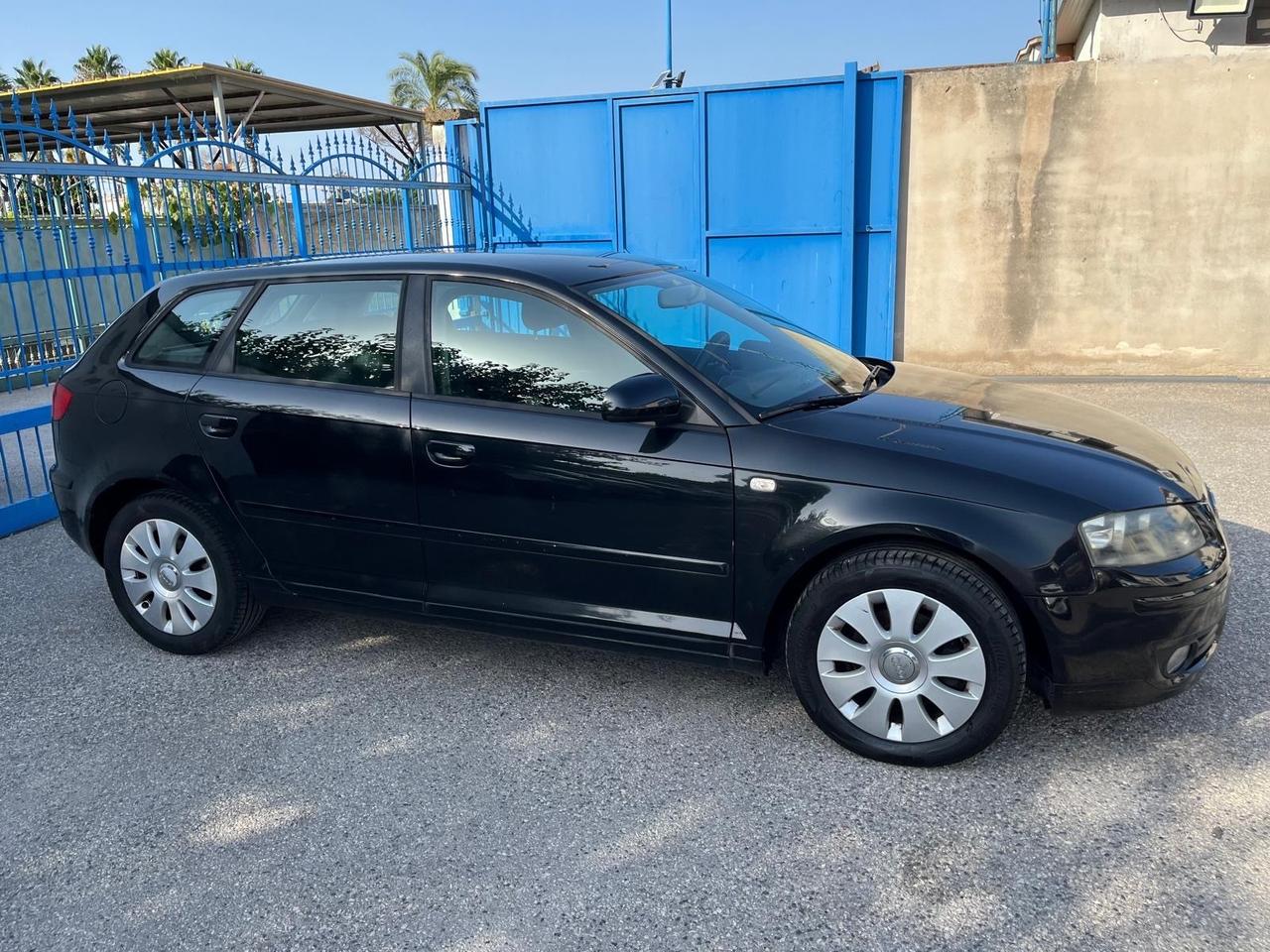 Audi A3- sportback 1.9 tdi- full-11/2007