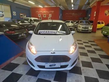Ford Fiesta 1.4 5 porte Bz.- GPL Black & White Edition