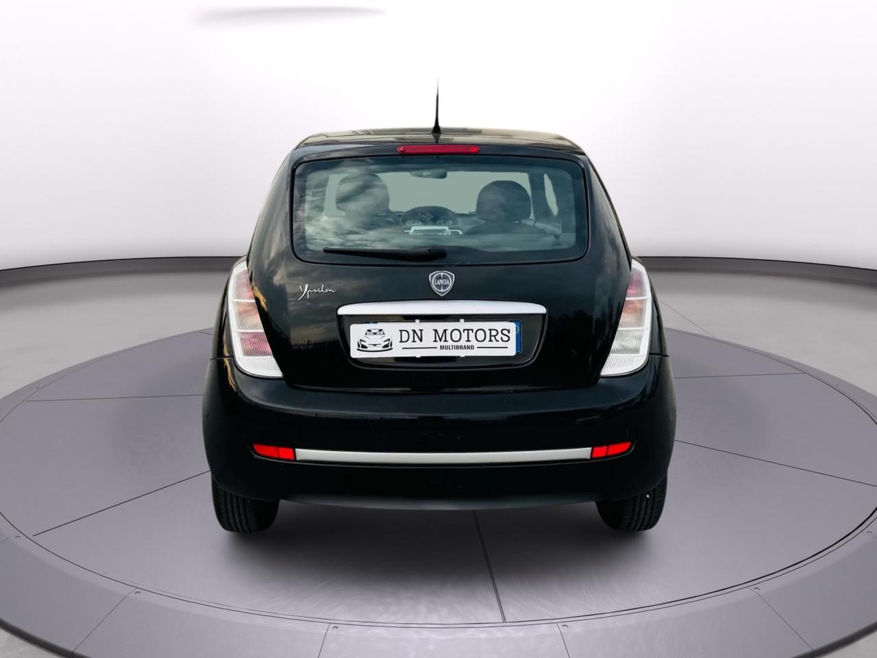 Lancia Ypsilon 1.2 benzina 2008 ottima per neo patentati