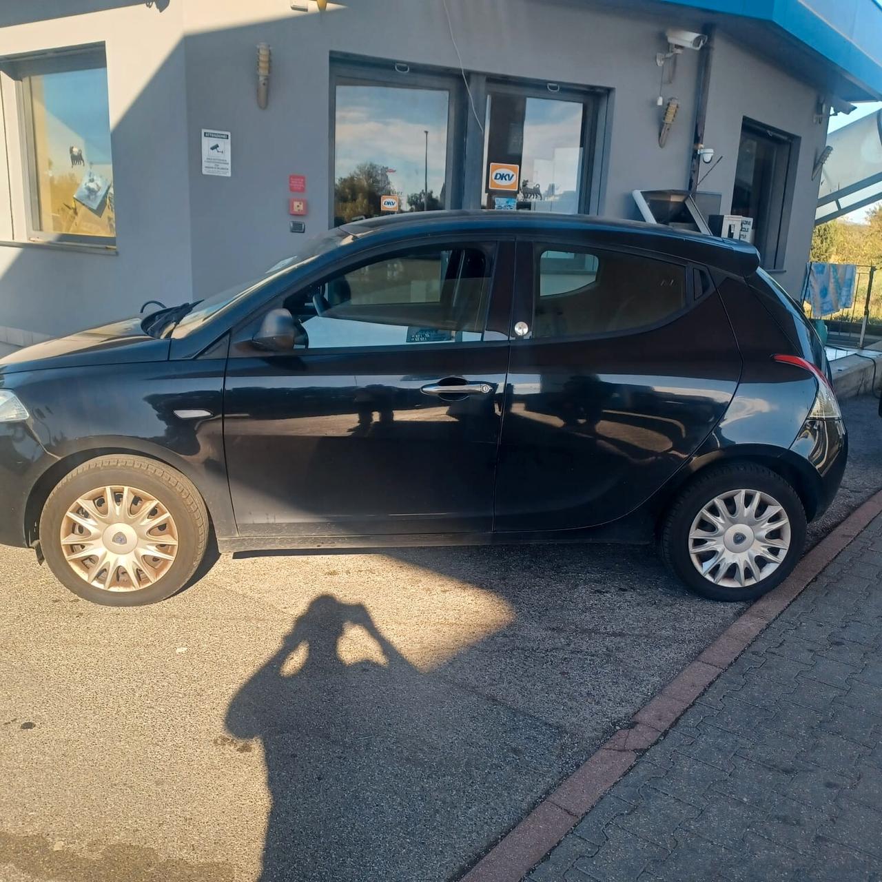 INDISTRUTTIBILE LANCIA Y 1.2 GPL NEOPATENTATI