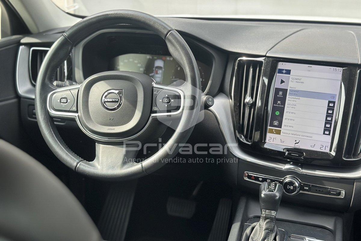 VOLVO XC60 D4 AWD Geartronic Momentum