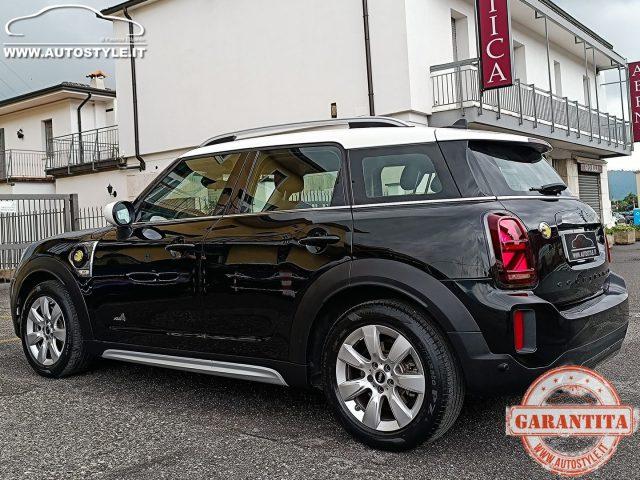 MINI Countryman Cooper SE 1.5 ALL4 STEPTRONIC Essential