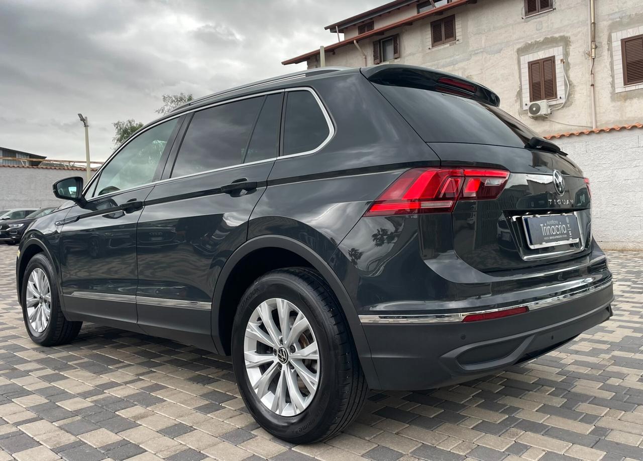 Volkswagen Tiguan Life 2.0 TDI 150CV DSG