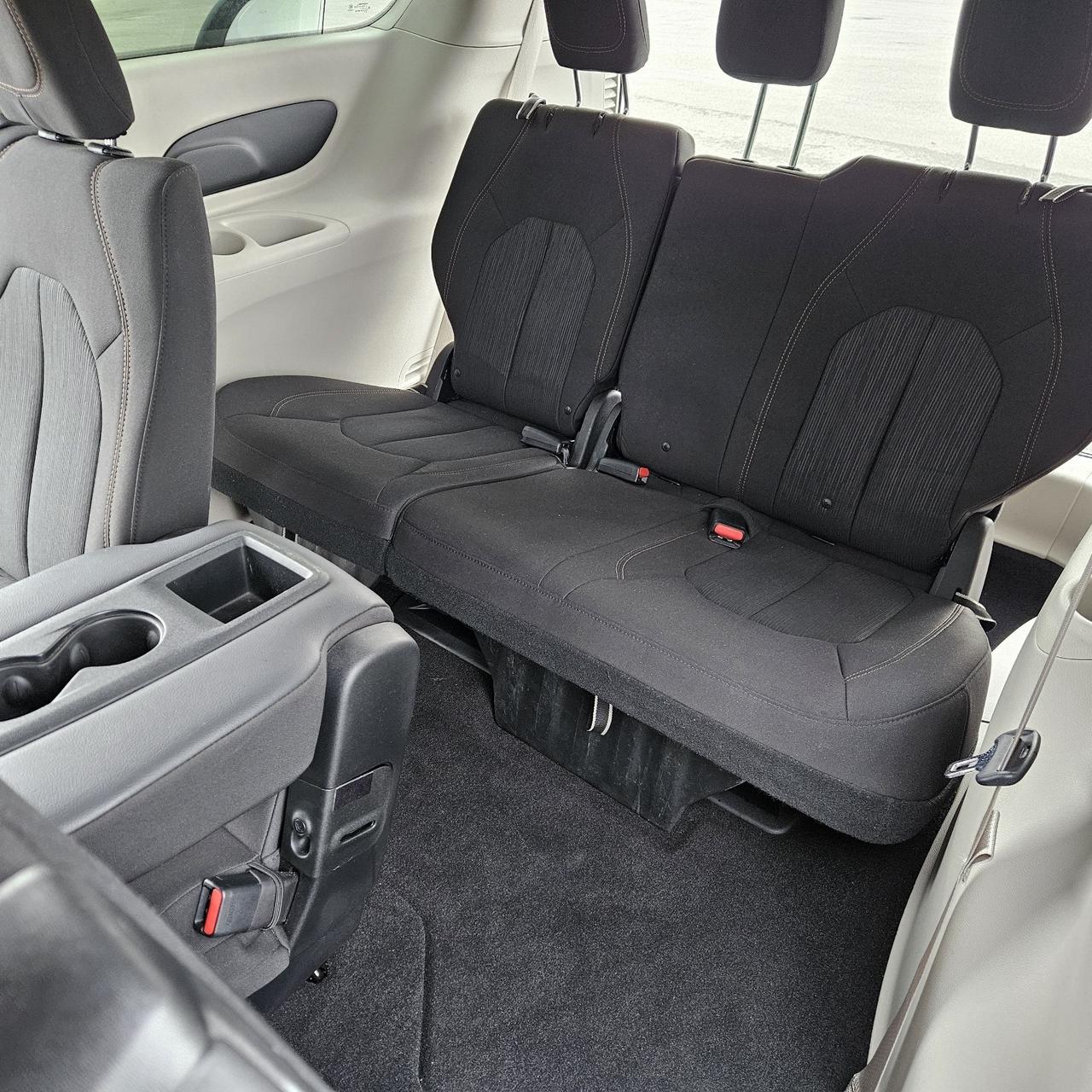 Chrysler Pacifica Turing Limited