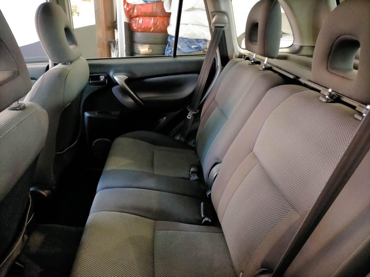 TOYOTA RAV- 4 2.0 16V SOL GPL