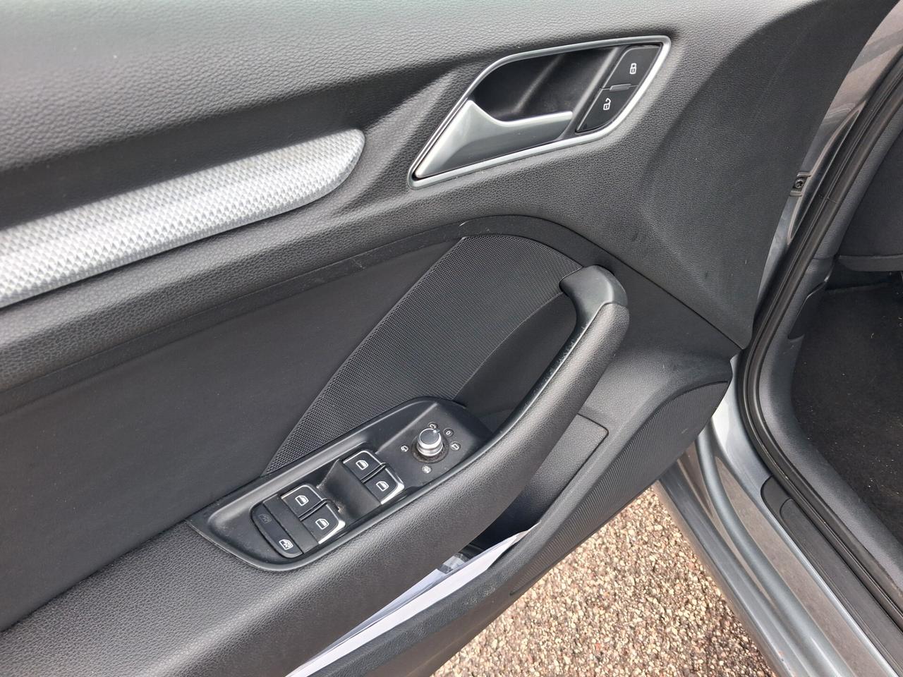 Audi A3 2.0 TDI 150 CV clean diesel S tronic Ambition