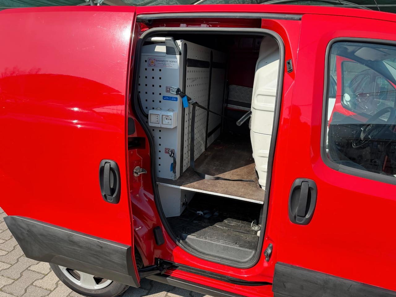 Fiat Fiorino 1.3 MJT 95CV allestito