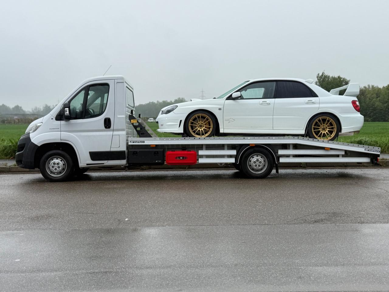 Servizio Carroattrezzi Trasporti/Recuperi auto Startruck