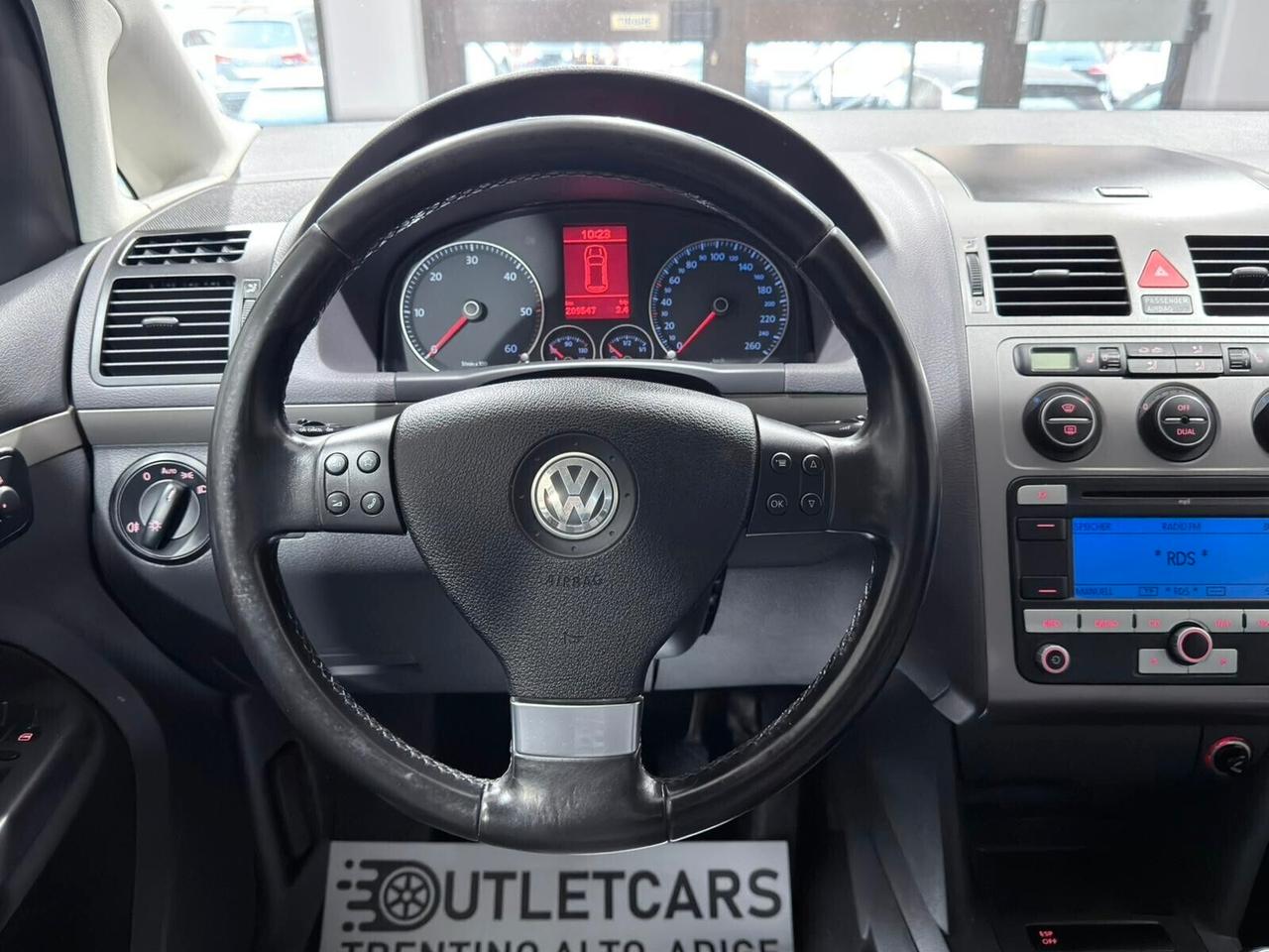 VOLKSWAGEN TOURAN 1.9 TDI 105cv 5P UNITED