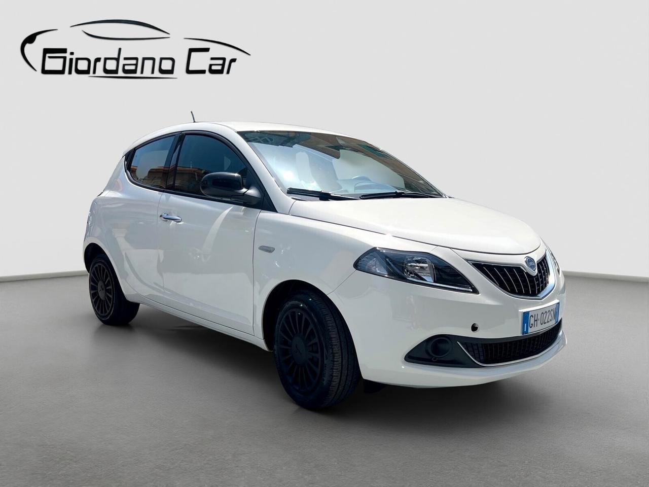 Lancia Ypsilon 1.0 FireFly 5 porte S&S Hybrid Ecochic A. Ferretti