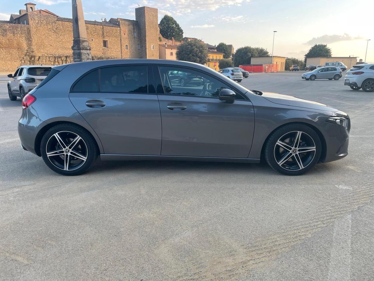 Mercedes-benz A 180 d Automatic Premium