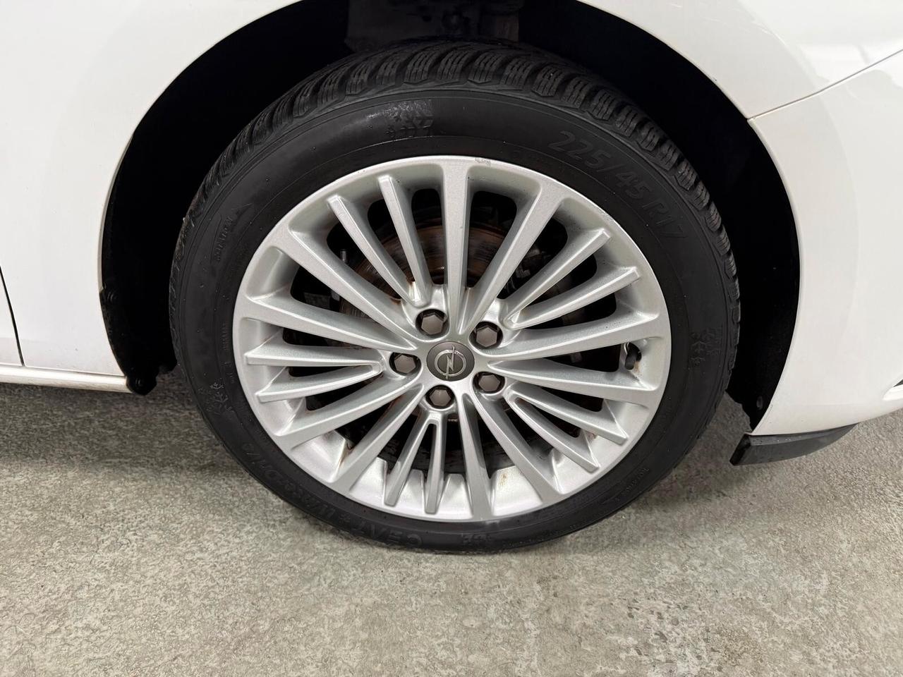 Opel Astra 1.6 Cdti 110cv 5 porte Dynamic