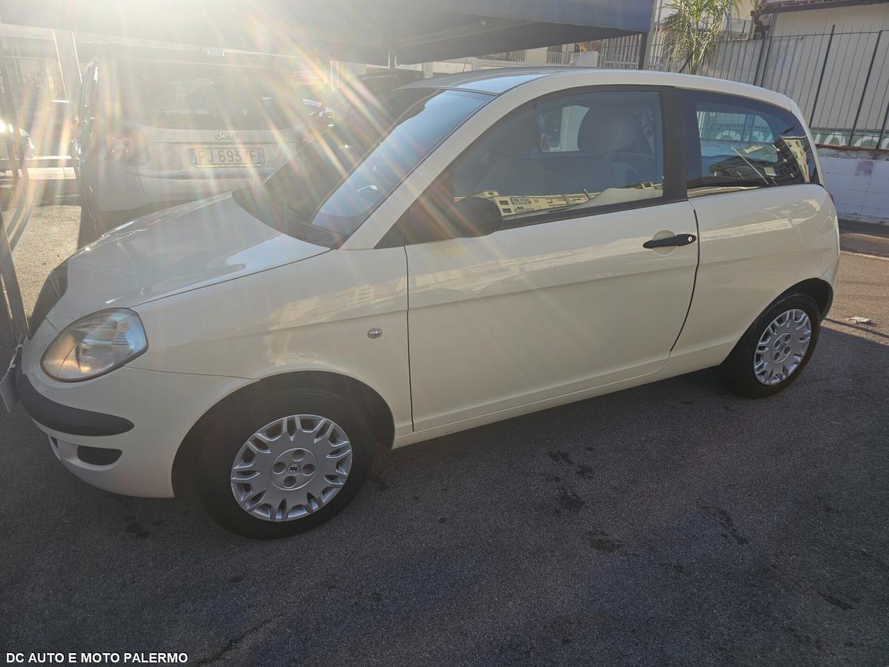 Lancia Ypsilon 1.2 Benzina 60CV.Neopatentati.2007