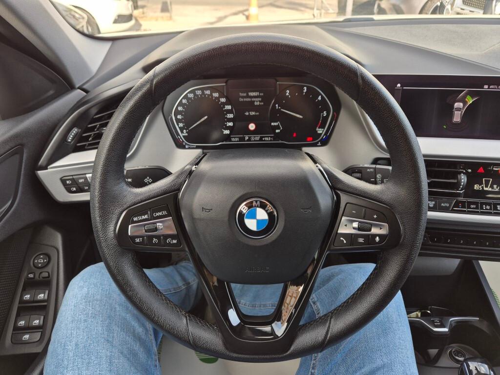 BMW 116D SPORT AUTOMATIC