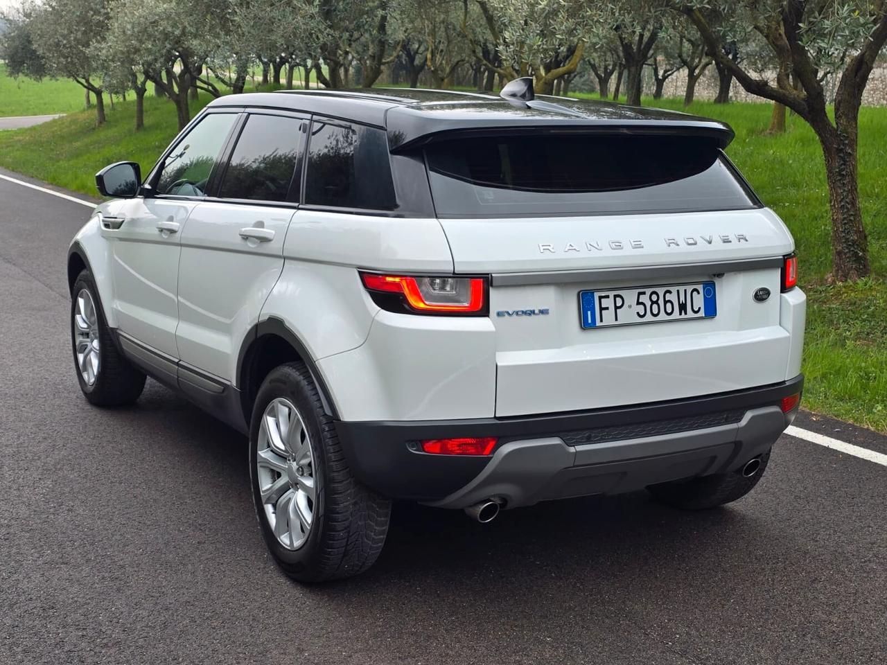 Land Rover Range Evoque 2.0 DIESEL 150 CV UNICO PROPRIETARIO ANNO 2018
