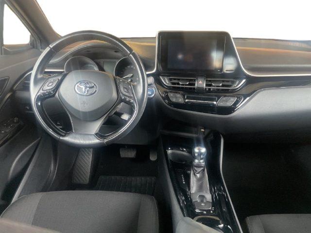 TOYOTA C-HR 1.8 Hybrid E-CVT Trend