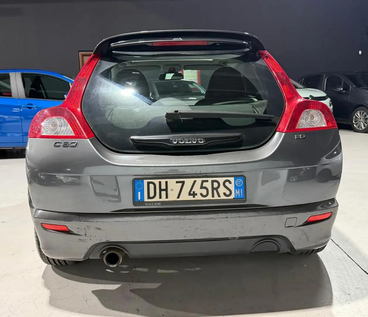 Volvo C30 2.0 Momentum 145cv