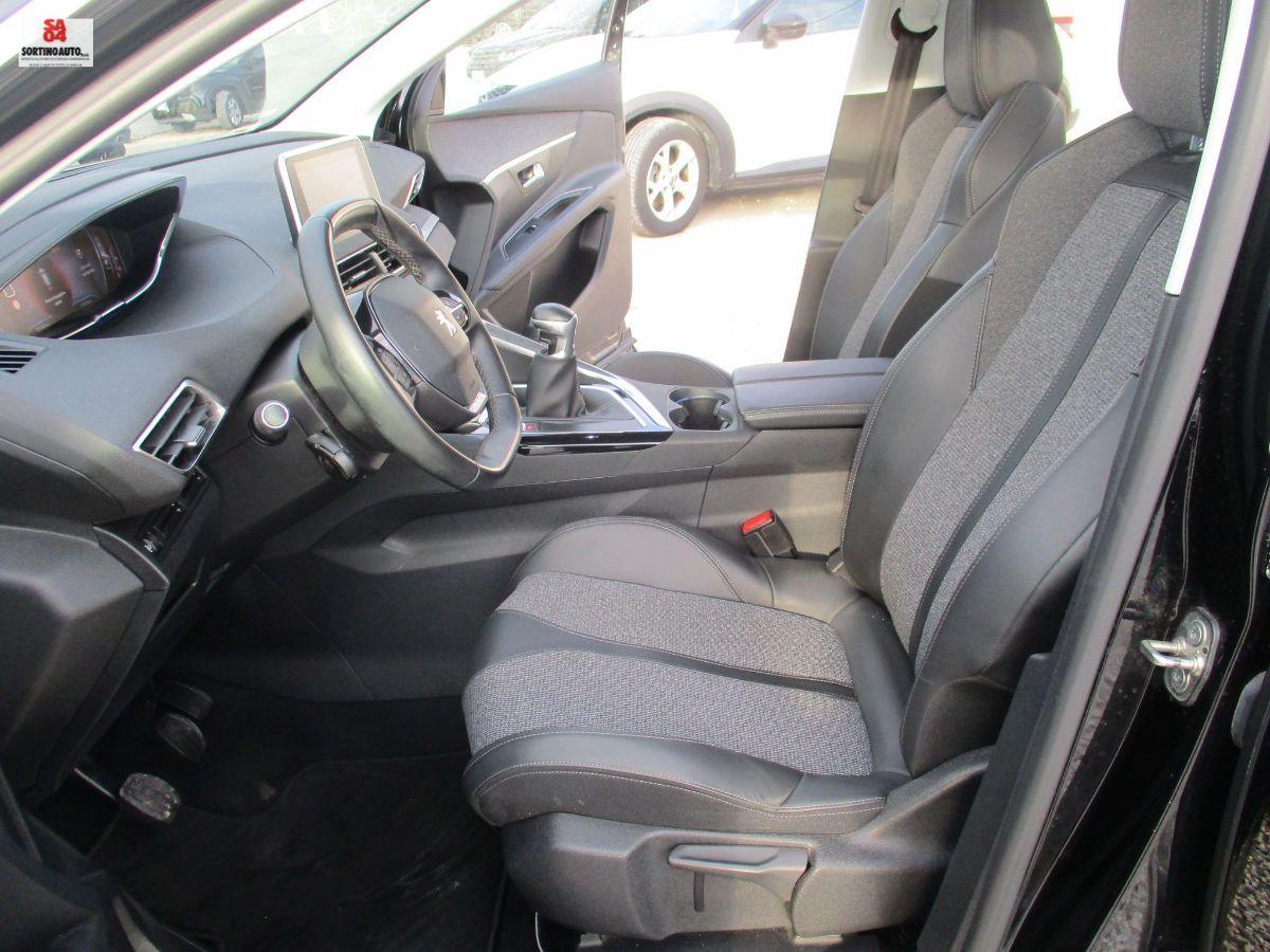 PEUGEOT 3008 BlueHDi 130 S&S Allure 2020