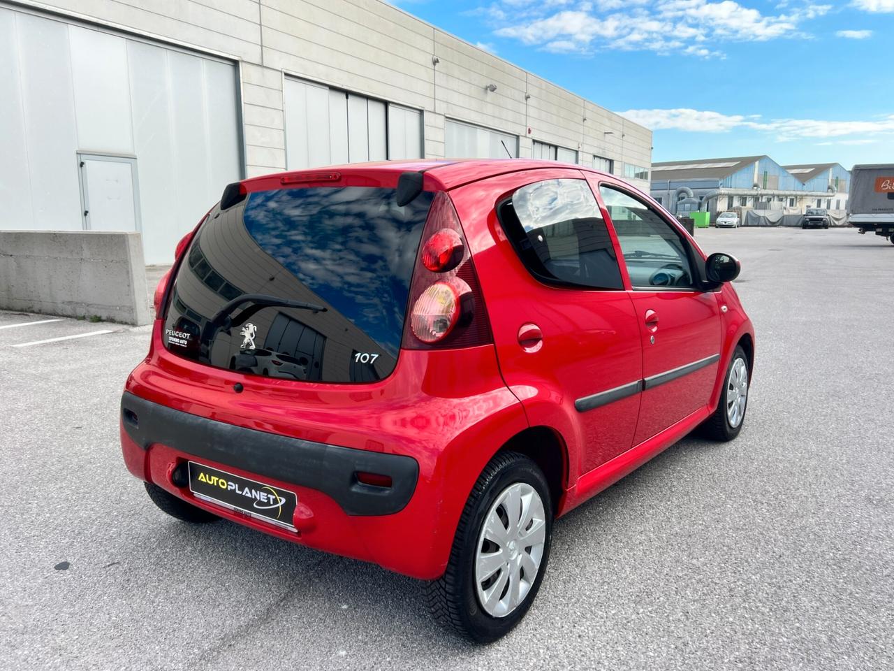 Peugeot 107 1.0 68CV 5p. Superga