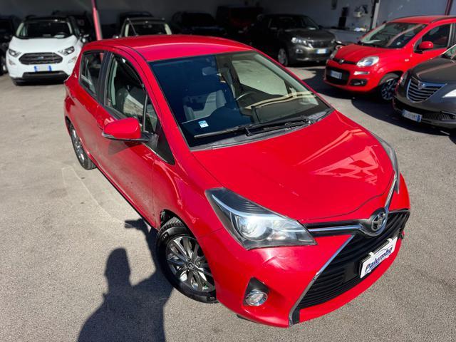 TOYOTA Yaris 1.0 5 porte Lounge PARI AL NUOVO