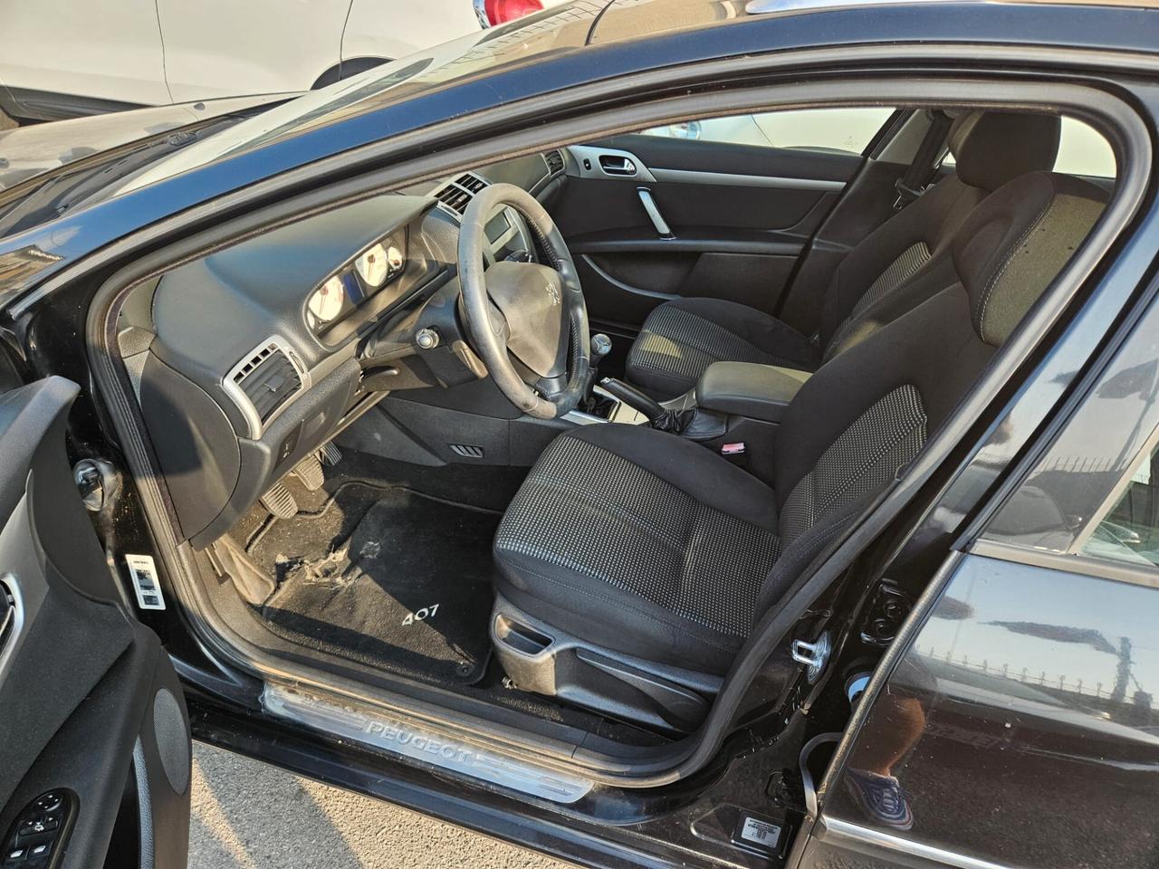 Peugeot 407 1.6 HDi SW Premium