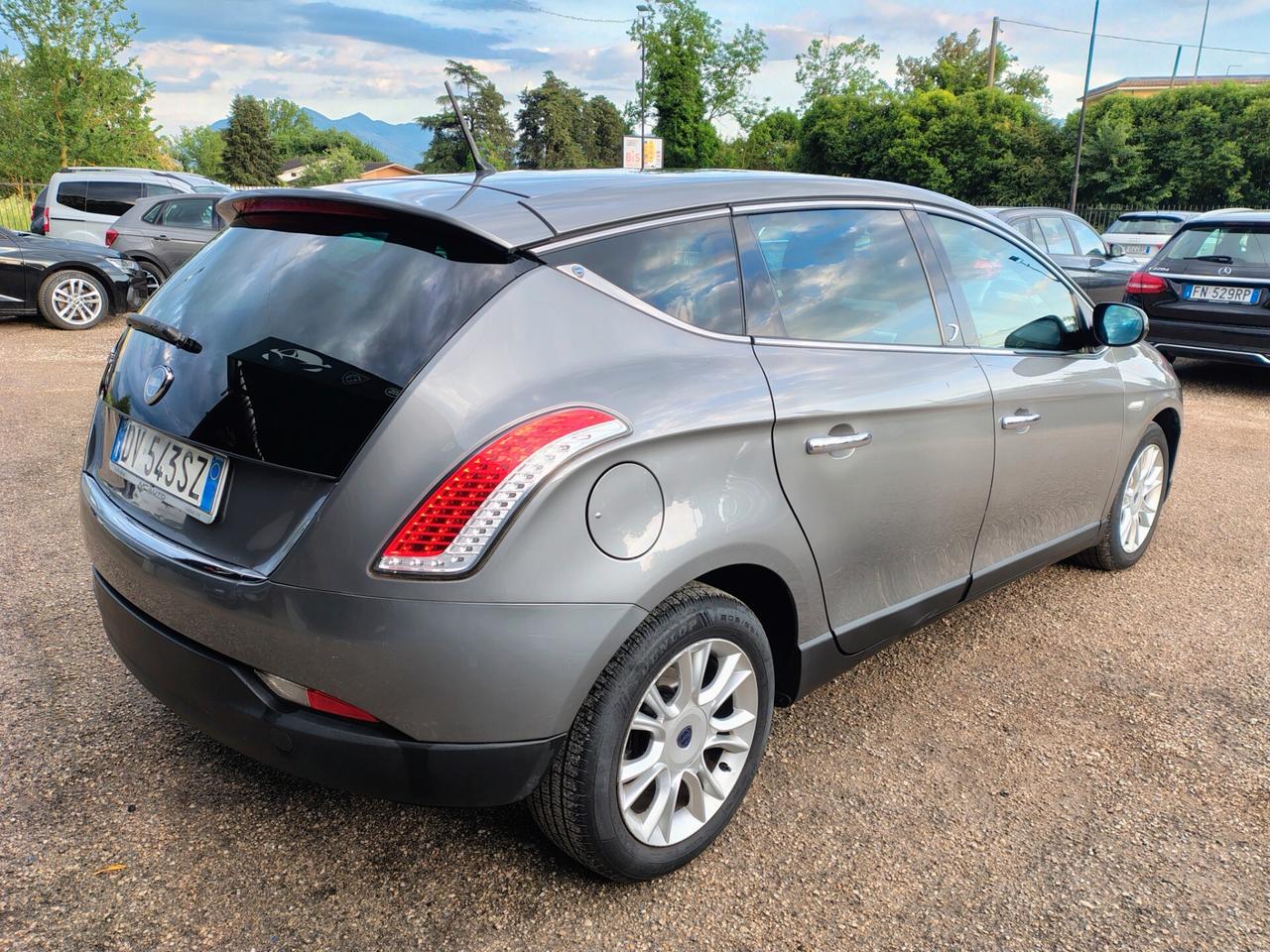 Lancia Delta 1.6 MJT DPF Selectronic Platino