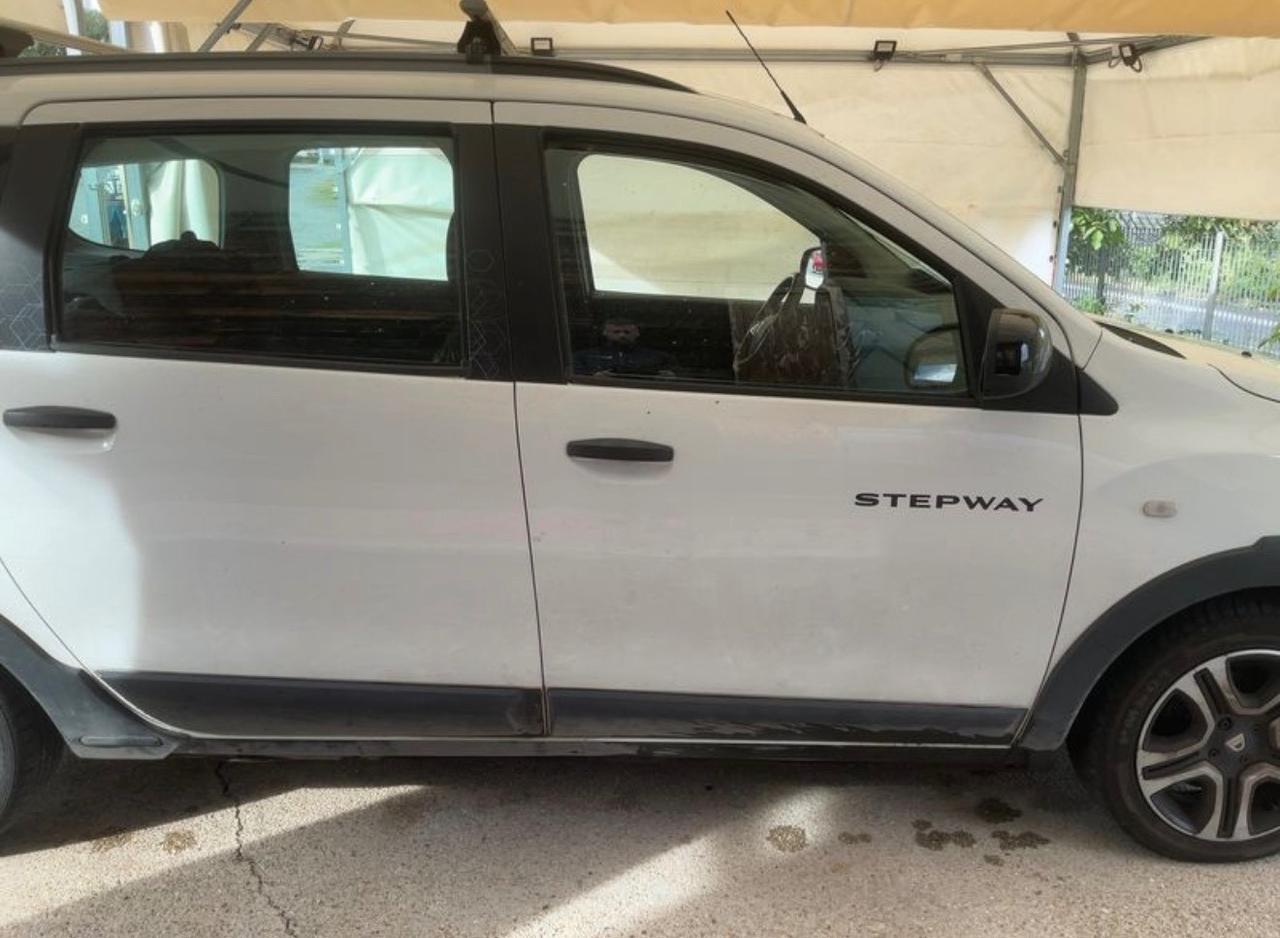 Dacia Lodgy 1.5 Blue dCi 8V 115 CV 7 posti 15th Anniversary