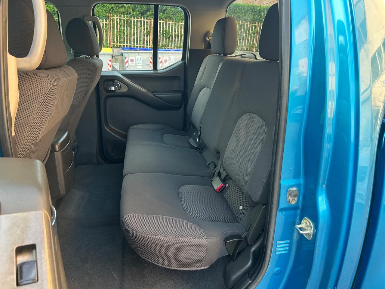Nissan Navara 2.5 dCi 4 porte Doppia Cabina 4X4