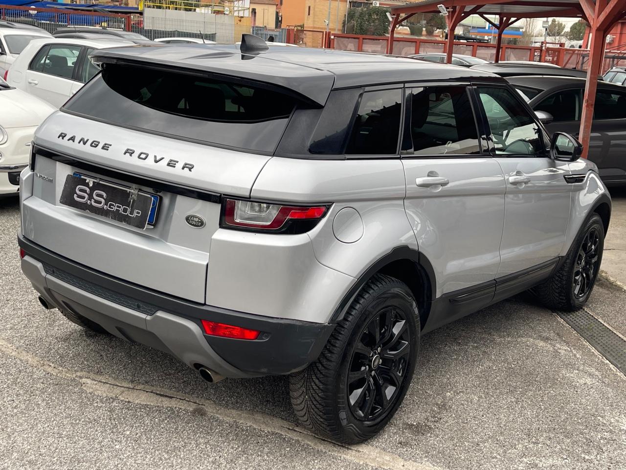 Evoque 2.0D I4-L.Flw 150 CV R-Dynamic-unipro-rate