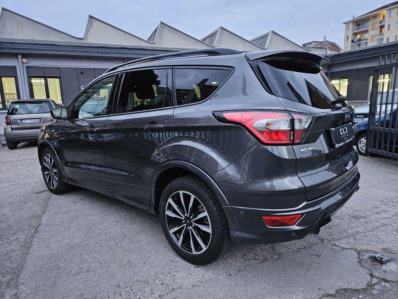 Ford Kuga 2.0 TDCI 120 CV S&S 2WD Powershift ST-Line