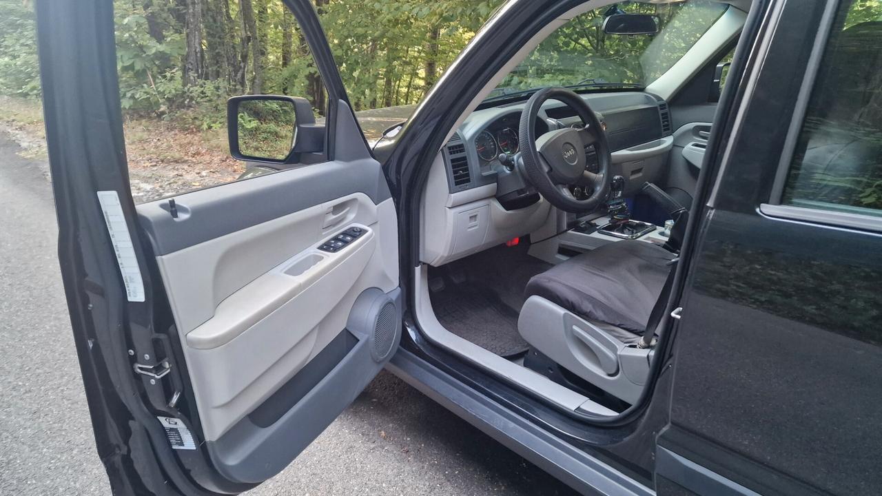 Jeep Cherokee 2.8 CRD DPF Limited