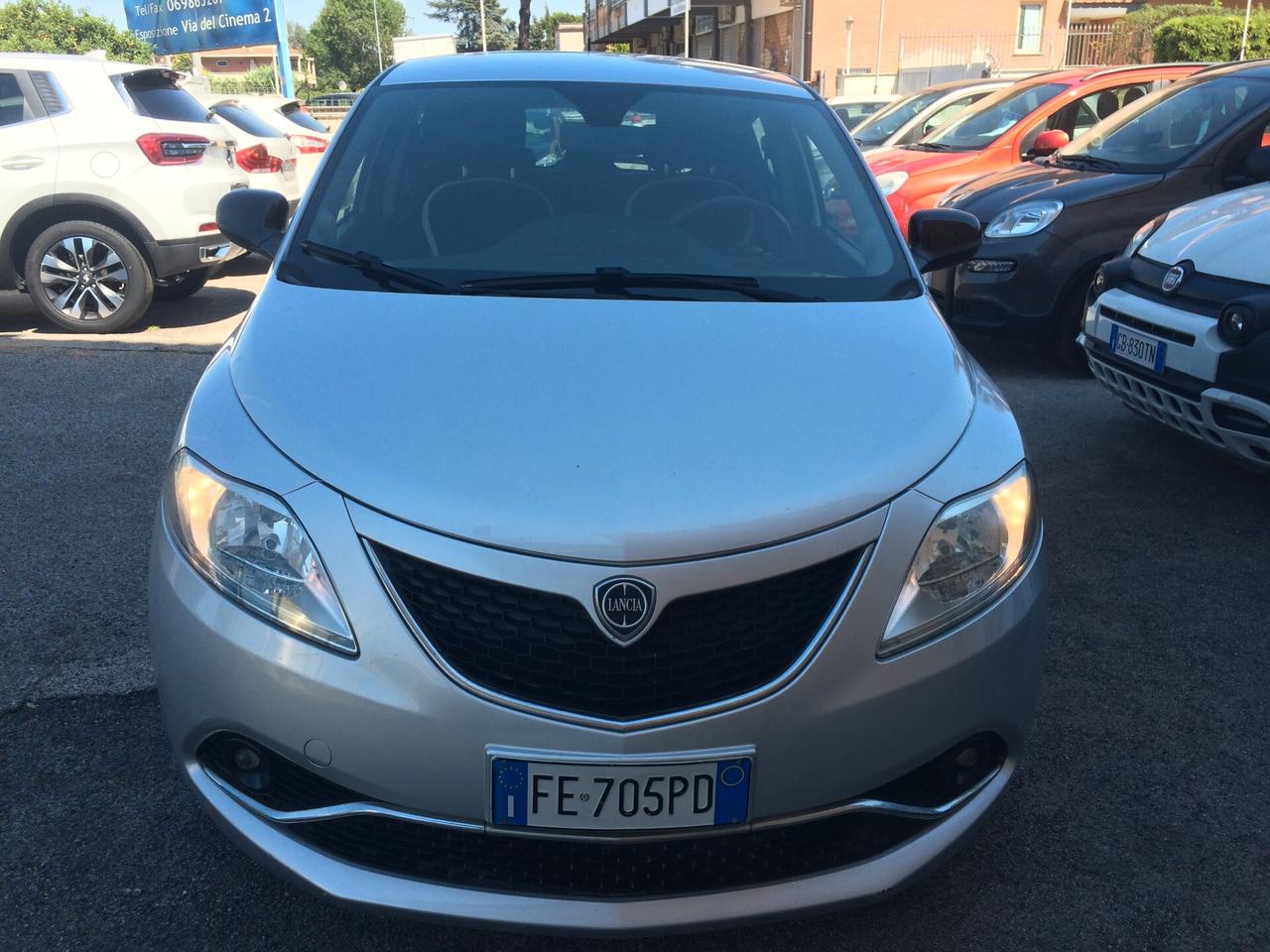 2016 Lancia Ypsilon 1.2 69 CV 5 porte Platinum tagliandata!!!