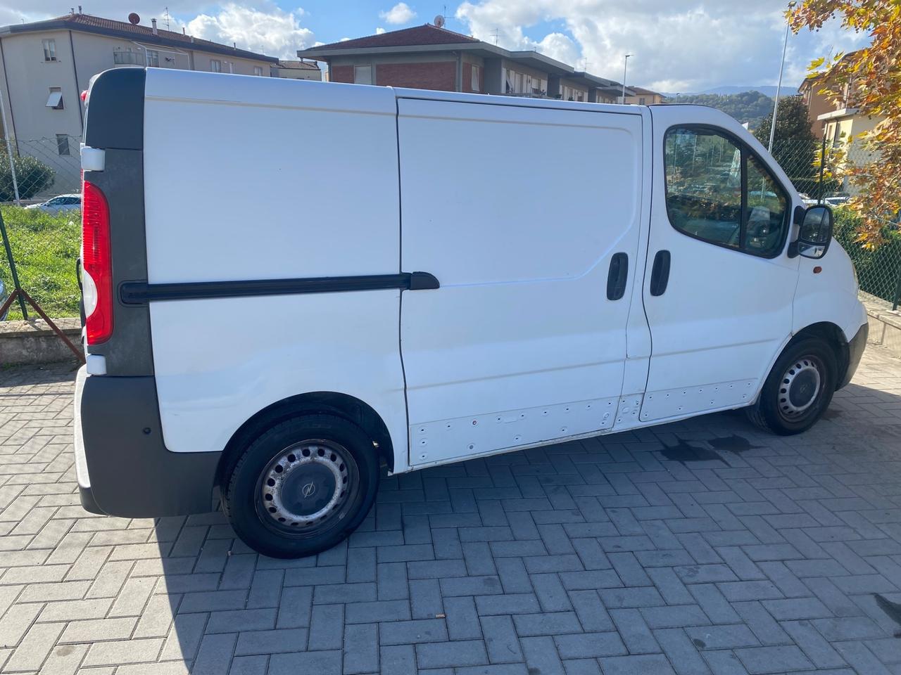 Opel vivaro