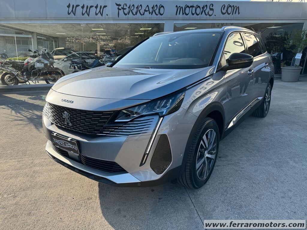 Peugeot 5008 7 posti 1.5 allure 130cv km0 iva esposta