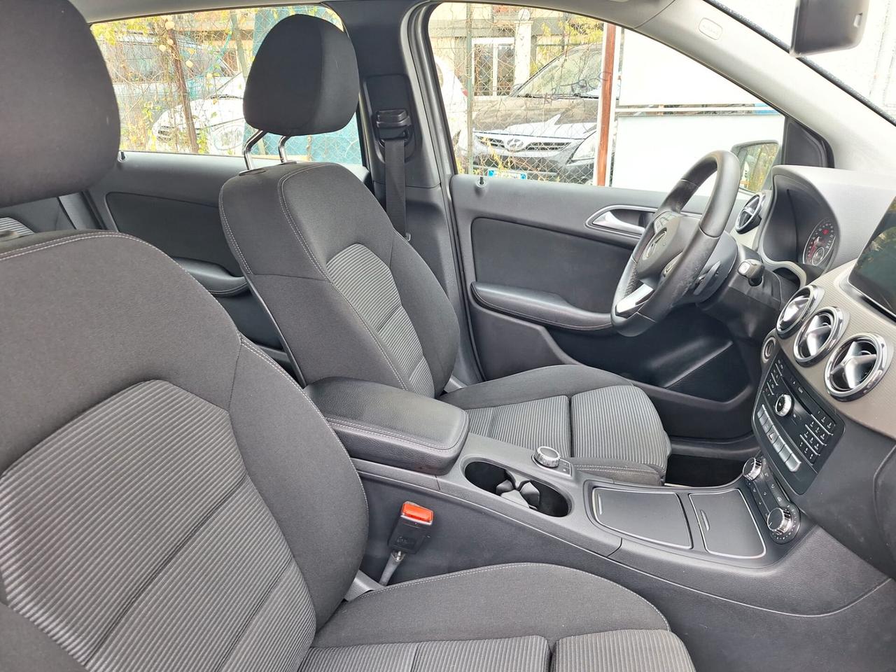 Mercedes-benz B 180 d Business