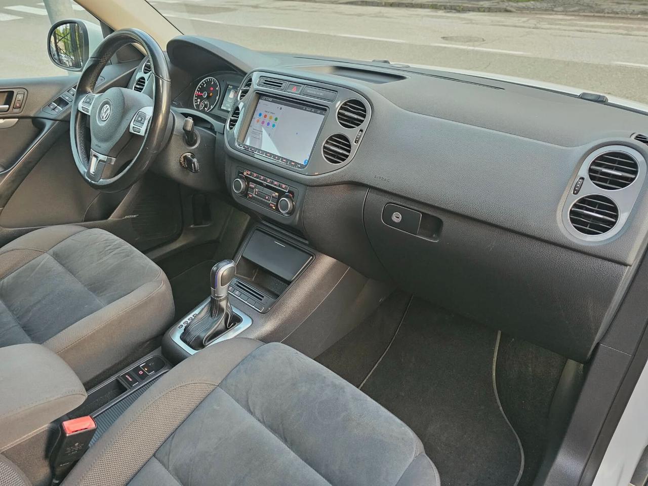 Volkswagen Tiguan 2.0 TDI 177cv R-Line 4Motion DSG*Navi*19*