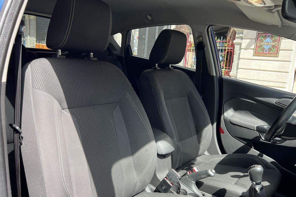 FORD Fiesta 1.5 TDCi 75CV 5 porte Titanium