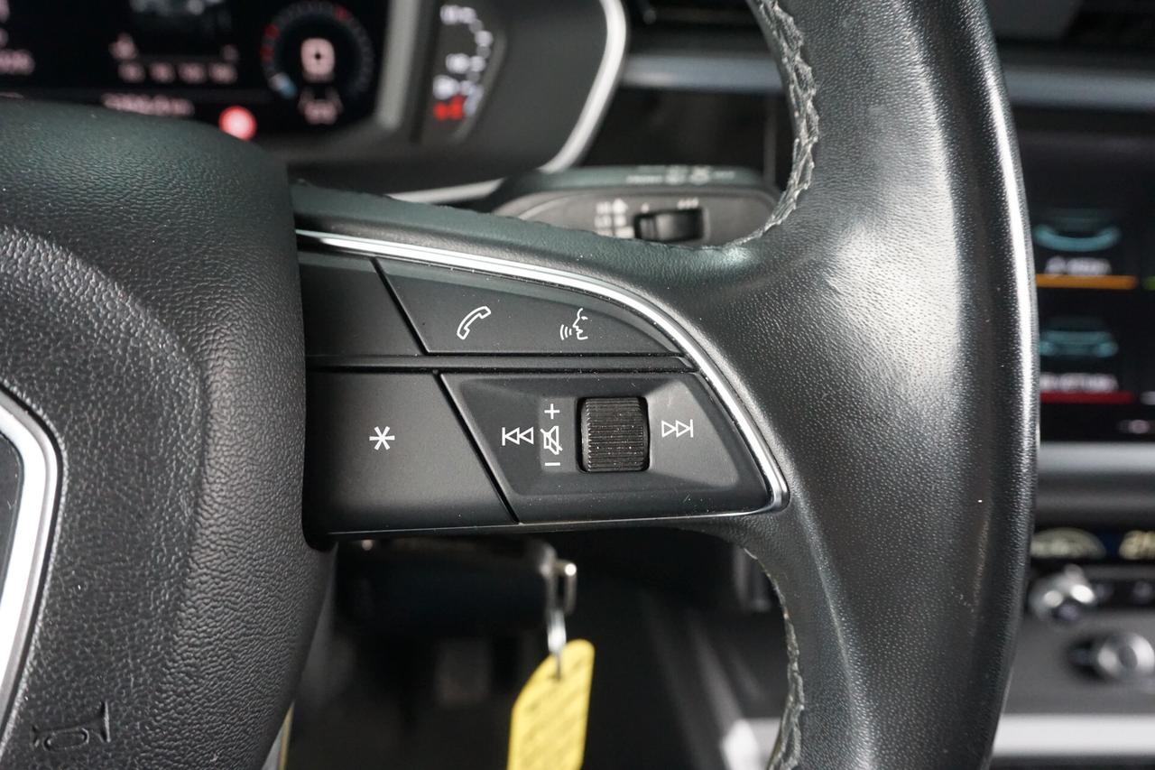 Audi Q3 35 TDI Business