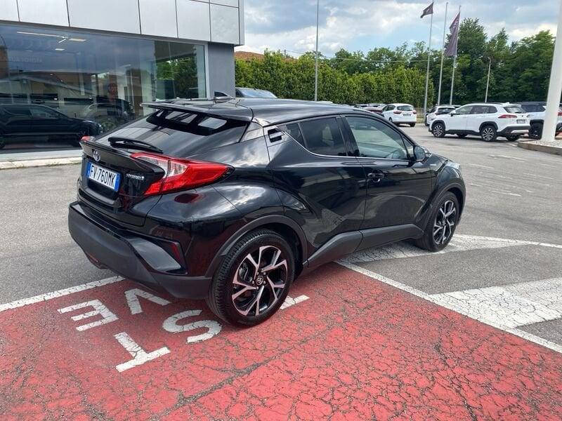 Toyota C-HR 1.8 Hybrid E-CVT Trend